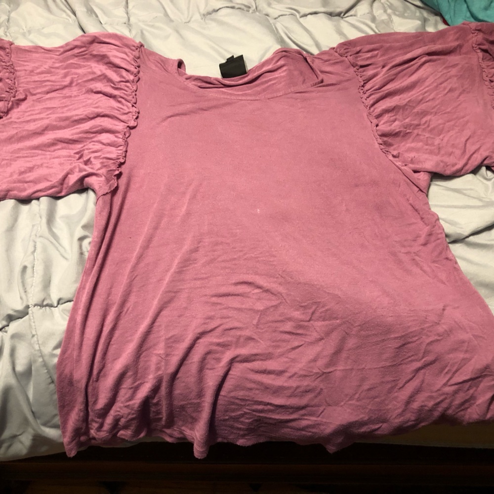 short sleeve shirt